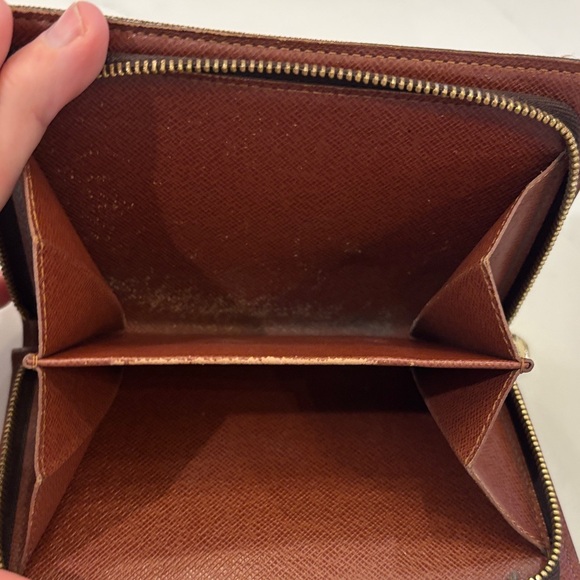 Louis Vuitton Brown and Gold Monogram Wallet - Picture 4 of 5